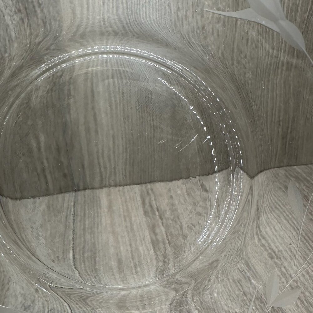 Vintage Clear Glass Bowl & Plate Set with Etched Leaf Vine Elegant Design - Picture 6 of 10